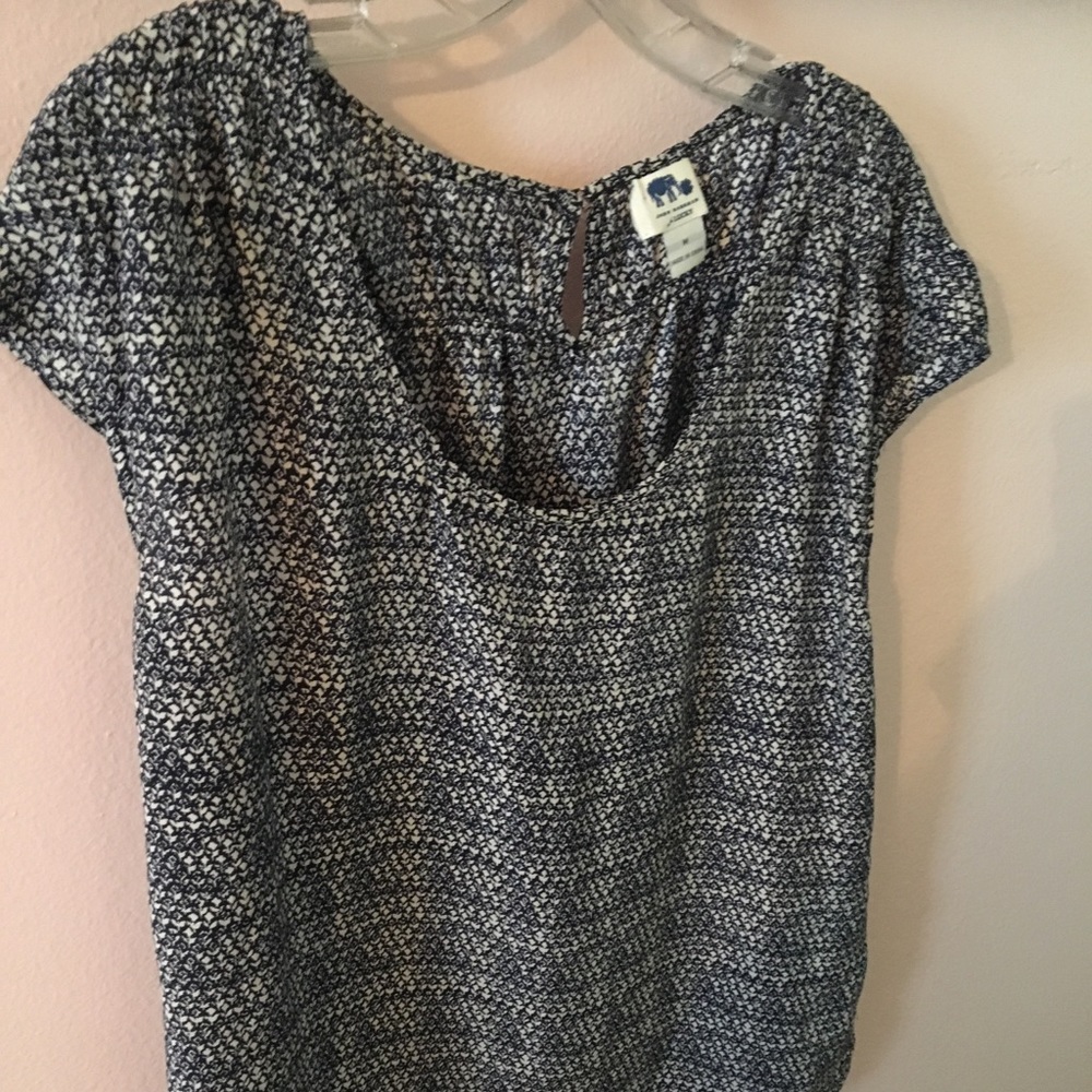 Lucky Brand 100% Silk top sz Medium